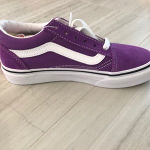 Brand new girls purple Vans shoes